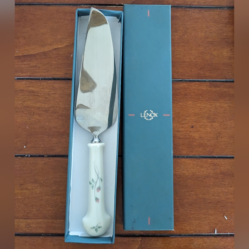 Vintage Cake Server